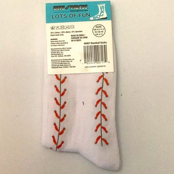 🎉HP🎉Bits and Pieces Lots of Fun Baseball Socks, White & Red, 5.5-11.5, NWT - Picture 3 of 4
